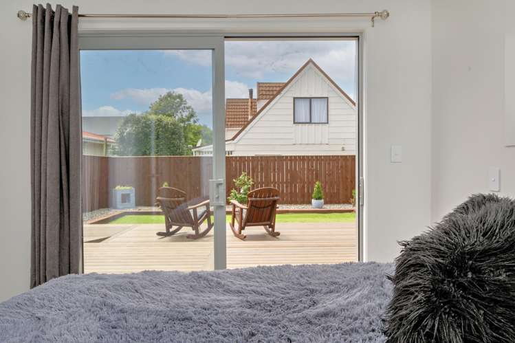 5 and 6/11 Landing Road Whakatane_19