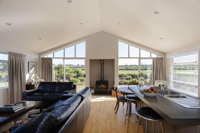 76 Fortification Road Kakanui_3