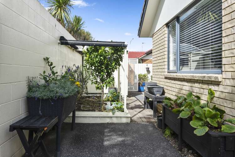 21/262 Centreway Road Orewa_13