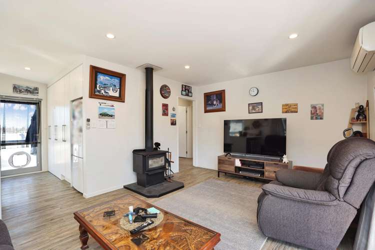 227 Racecourse Road Allenton_7