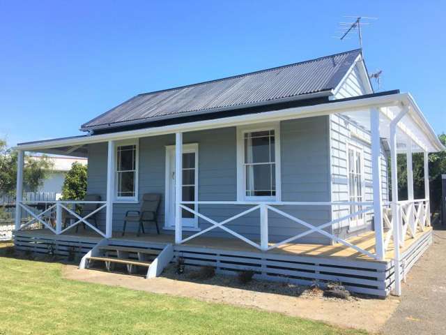 Three bedroom Property in Waitara