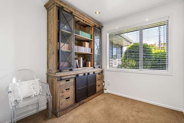 27 Norfolk Drive Cambridge_16
