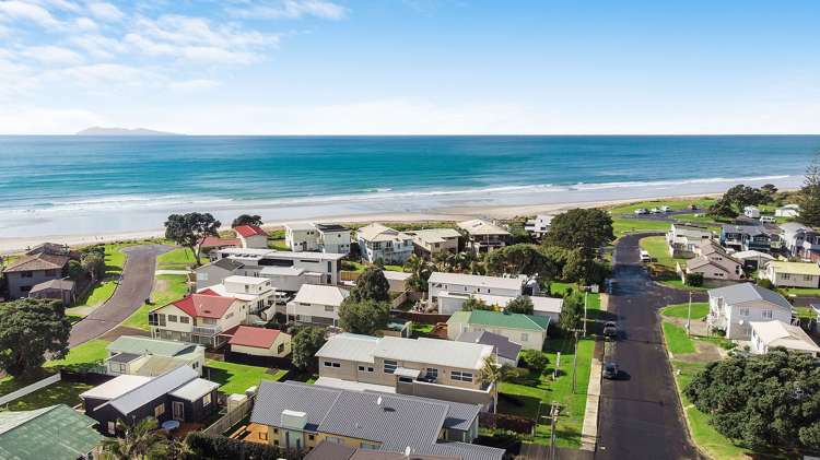 12 Ocean View Road Waihi Beach_17