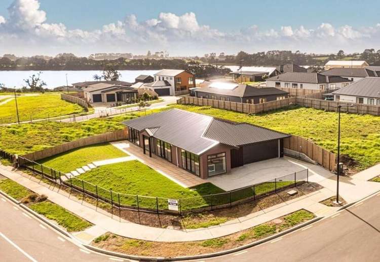 24 Tahuna Minhinnick Drive Glenbrook_14