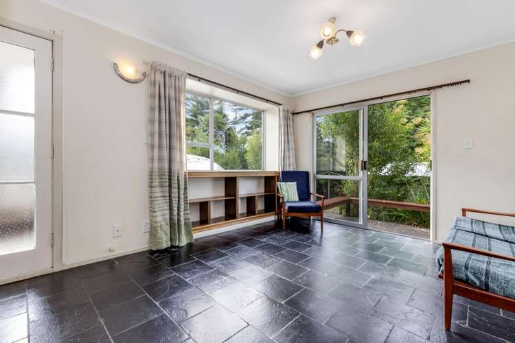 102 Glendale Road Glen Eden_11