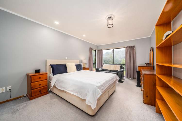 5 Longmont Terrace Churton Park_17