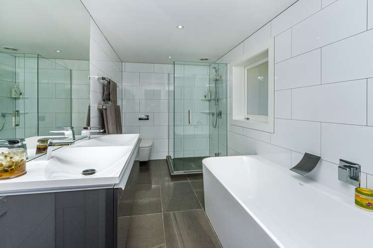 11 Eric Price Avenue Takapuna_22