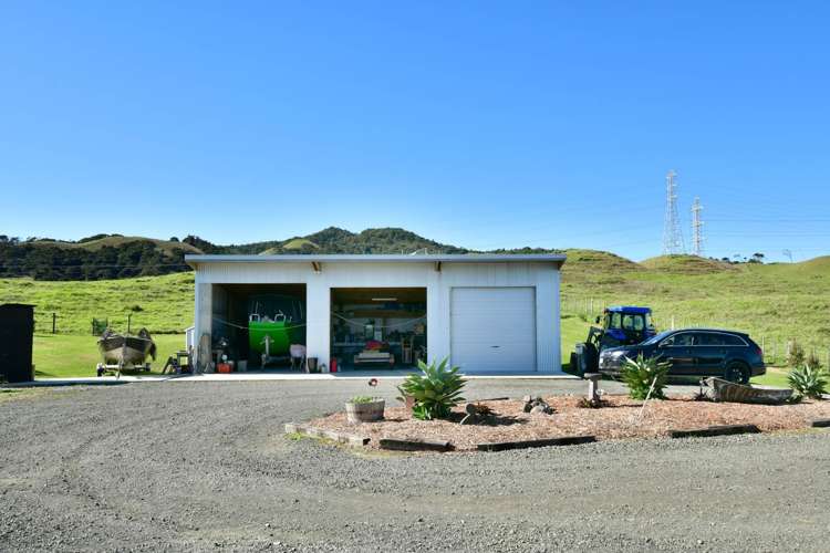 3356 Kaipara Coast Highway Glorit_11