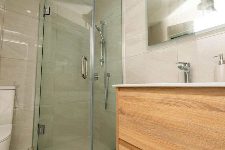 5/7 Glen Road 1774_11