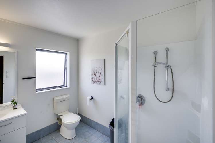 51 Russell Robertson Drive Havelock North_18