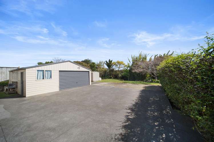 113 Victoria Street West Pukekohe_26