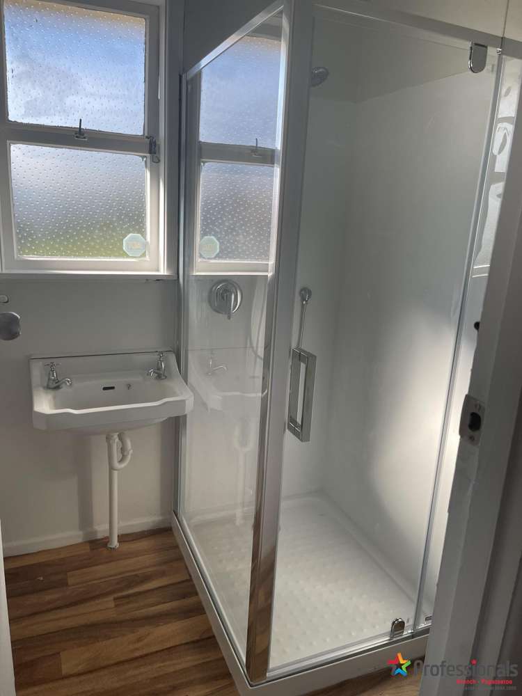 9 Mcdivitt Street Manurewa_4