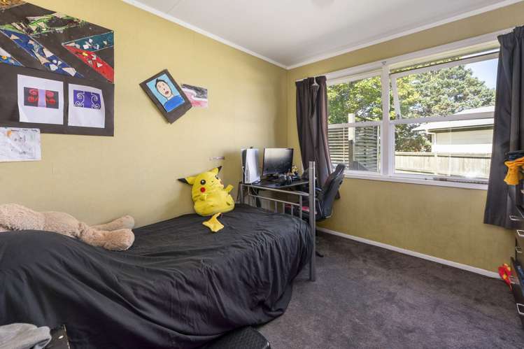 13 Byron Grove Owhata_7