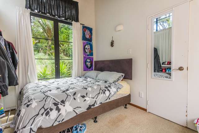 11 Woontons Lane Titirangi_4