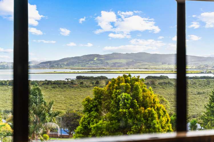 19 Raumati Crescent Onerahi_12