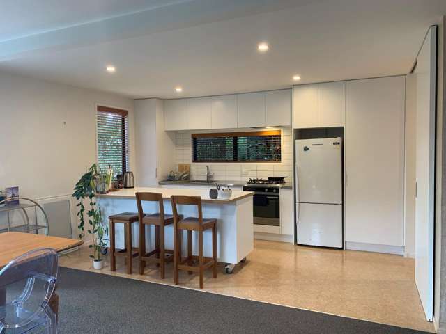 2/28a Bayly Road Moturoa_3