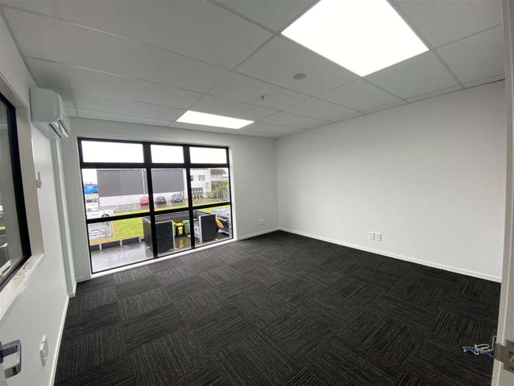 25C Norman Hayward Place Te Rapa Park_4