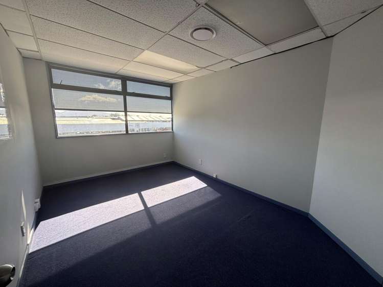 Office 5, 110 Rimu Road Paraparaumu_6