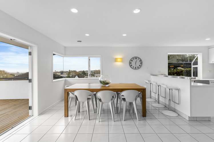 30a Saint Vincent Avenue Remuera_10