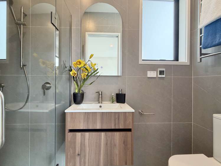 68 Huanui Drive Orewa_16