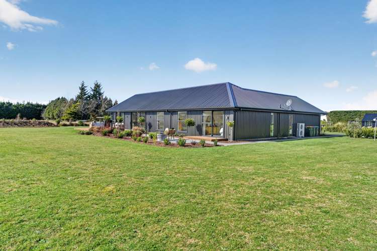 215 Creyke Road Darfield_9