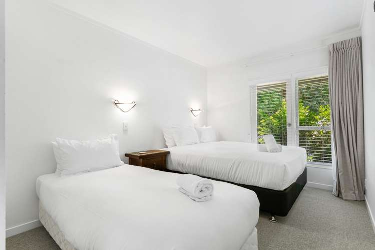 2/38 Challenger Street St Heliers_11