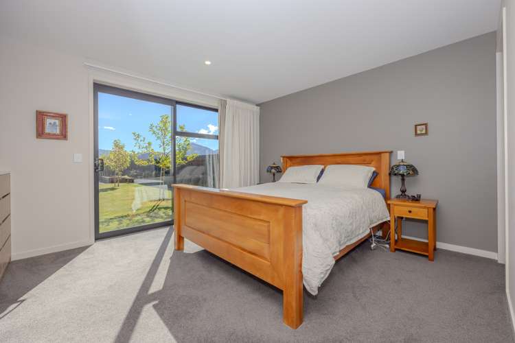 26 Pounamu Avenue Albert Town_14