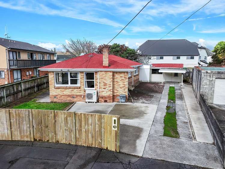 4 Beaumont Street Hamilton East_13
