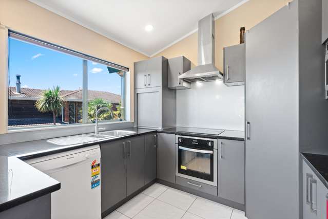 81a Golf Road New Lynn_4