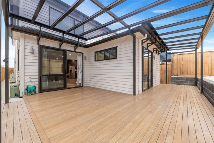 16 Puruatanga Drive Flat Bush_13