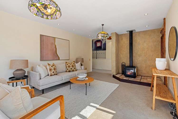 4 Saddleback Rise Murrays Bay_18