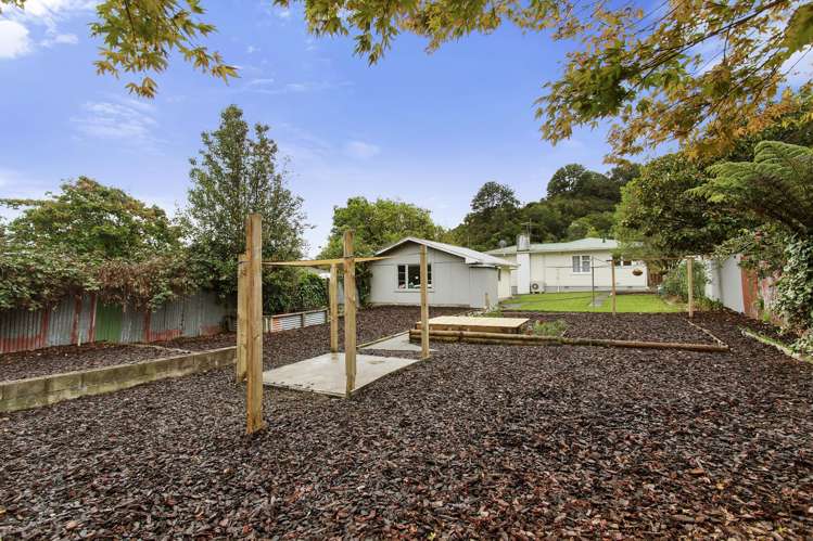 14 Lowry Crescent Stokes Valley_14