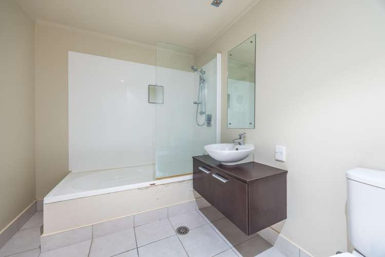 4/47g Hobson Street Auckland Central_11
