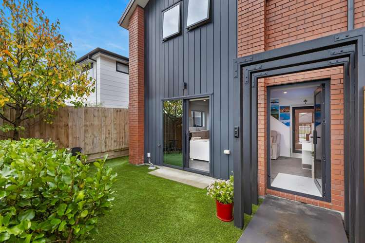 2/19 Karamu Street Te Atatu Peninsula_2
