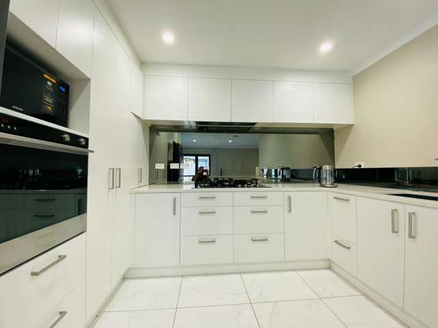 42 Accent Drive Flat Bush_1