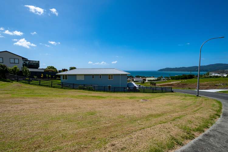 12 Midgard Road Coopers Beach_11