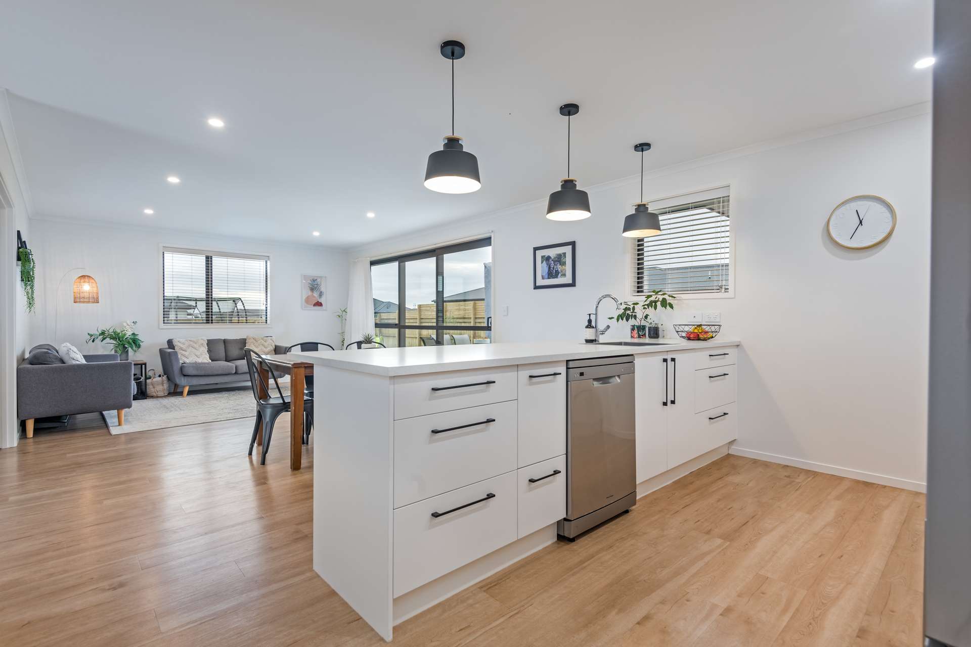 23 George Street Bulls_0