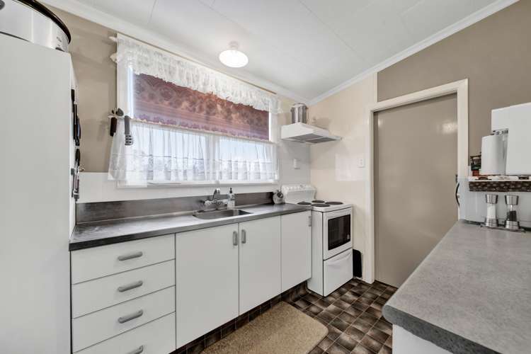 19 Kapuni Street Manaia_8
