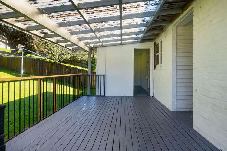 6 Mccullough Avenue Mount Roskill_15