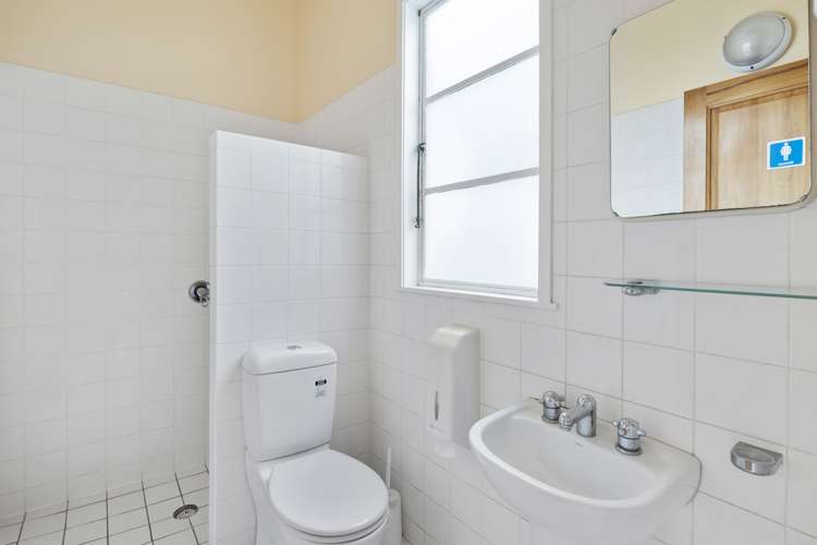 21 Fitzherbert Terrace Thorndon_10