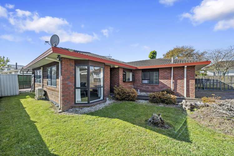 2/10 Hamilton Road Papatoetoe_1
