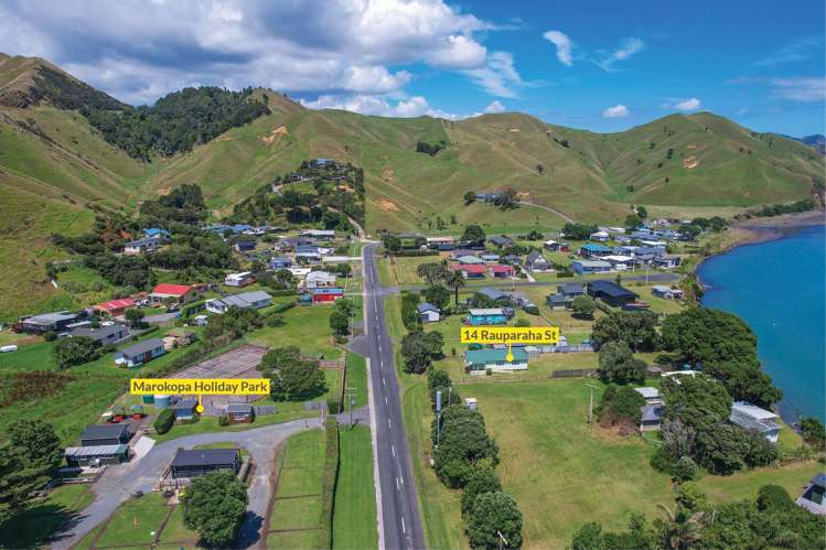 14 Rauparaha Street Marokopa_23