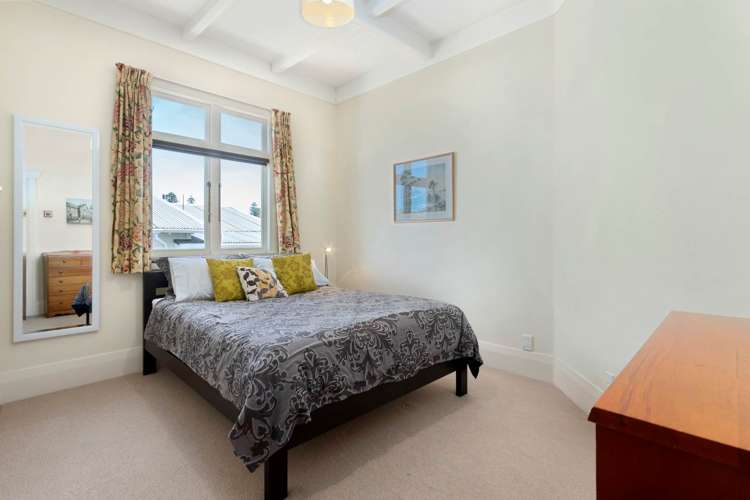 15 Peet Avenue Royal Oak_11