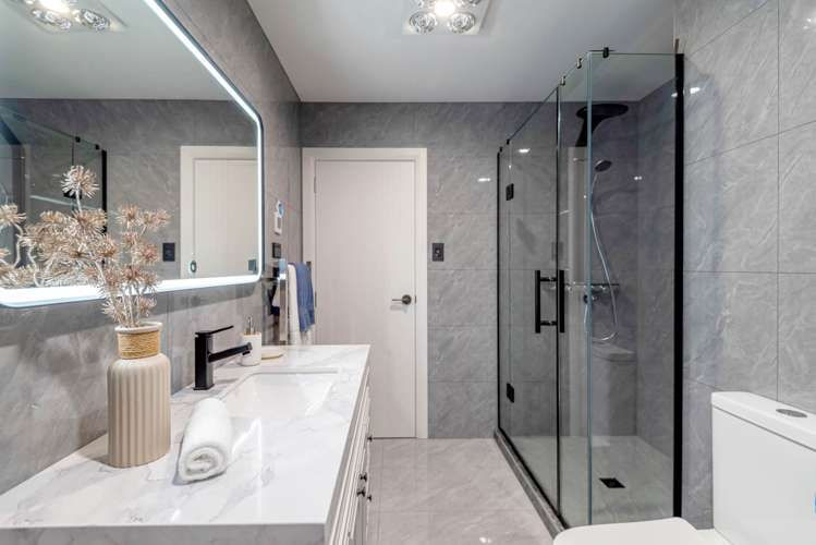 19 Manawanui Way Orewa_35