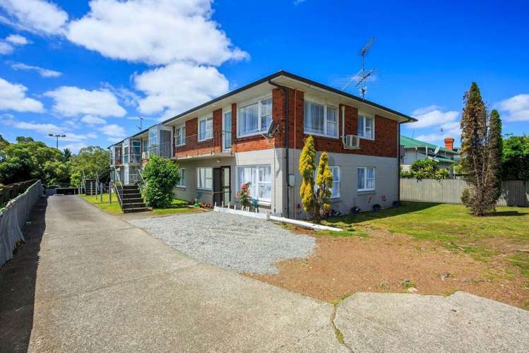 unit 3/100 St Lukes Road Mt Albert_0