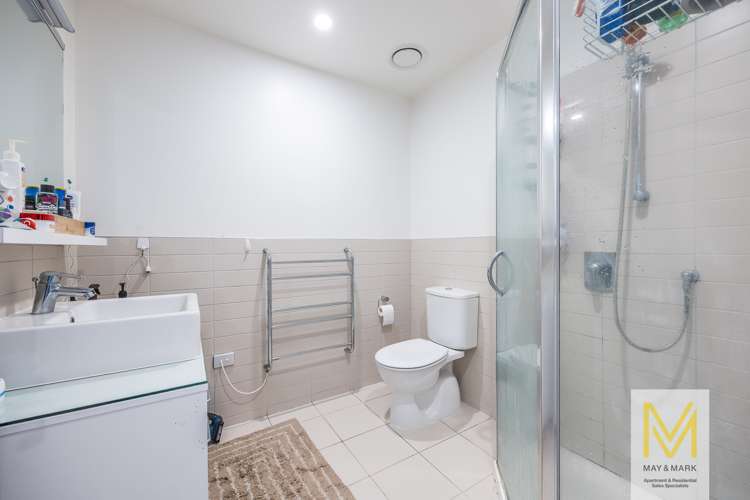 704/30 Beach Road Auckland Central_13