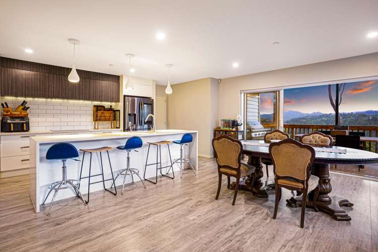 220 Forest Hill Road_5