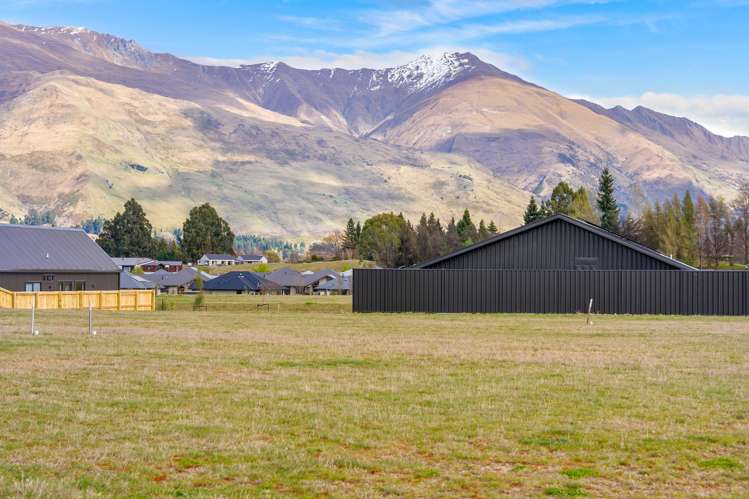 49 Doug Ledgerwood Drive Wanaka_8