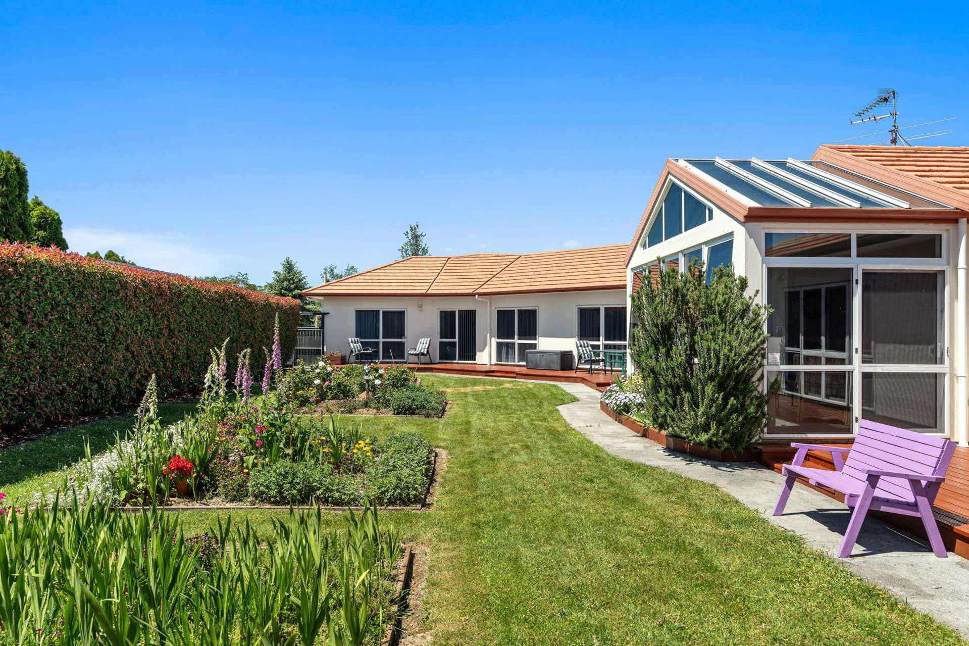 6 Daffodil Grove Carterton_0