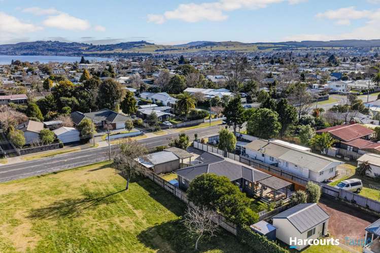 2/34 Tamatea Road Taupo_25
